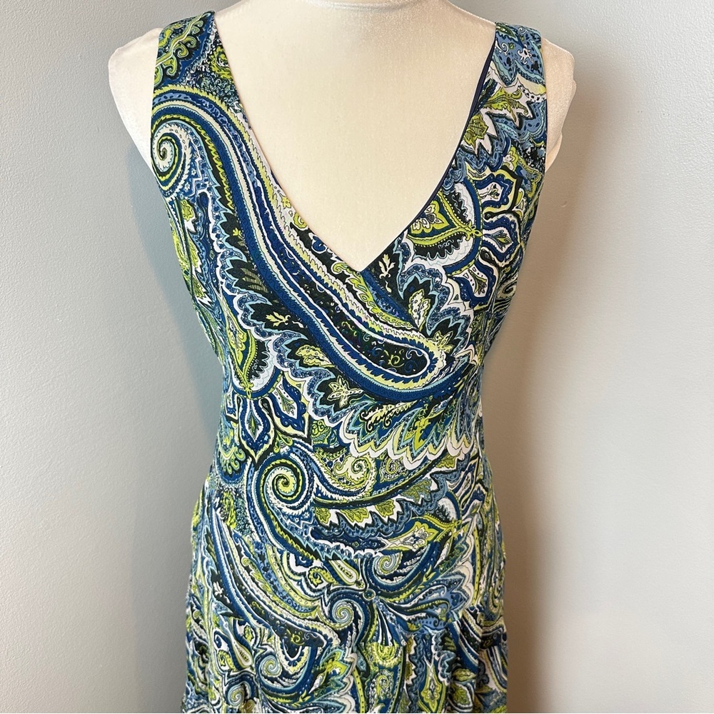 Evan Picone Paisley Print Tiered Skirt V Neck Lined Dress - Picture 9 of 10